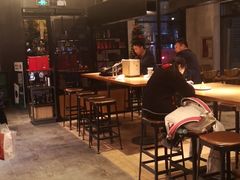 -星巴克(虹口运动loft店)