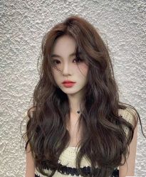 -丝语萱形象