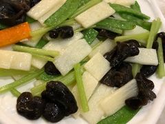 -御满江海鲜酒家(洛溪新城店)