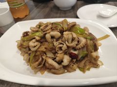 -今鲜源酒店·海鲜锅贴青岛菜(新湛路店)