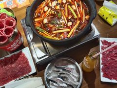 -黔有有贵州酸汤夺夺粉火锅(五味十字店)