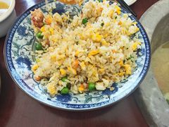 -姚记抚仙湖石锅鱼庄