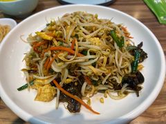 炒合菜-合合春饼·酱骨·东北菜(潘家园店)