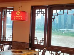 -小天鹅火锅·一线江景洪鼎旗舰店(洪崖洞店)