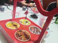 -窄巷子陕菜馆·地道陕西菜(粉巷店)