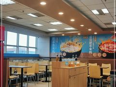 -灵芝妹子海鲜米线(香炉礁山姆店)