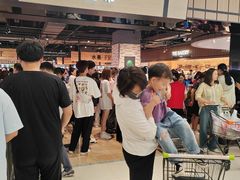 -胖东来生活广场(健康路店)