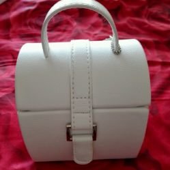 -周大福 CHOW TAI FOOK(新世界百货崇文店)