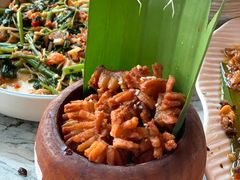 -浩海火燒雲傣家菜(芮欧百货店)