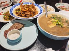 -老头儿油爆虾·知味杭州(爱琴海购物中心)