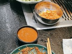 -臻牛烤肉