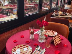 -BROWNSTONE布朗石西班牙餐厅(富城店)