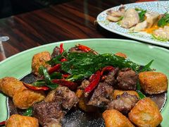 -粤·向群饭店(麓景路店)
