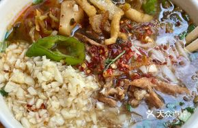 Original Flavor Pork Shreds with Flat Noodles