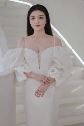 -艾米丽婚纱礼服