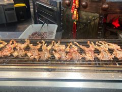 -四海一家自助餐(益田假日广场店)