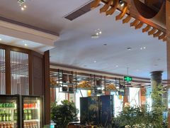 -八府香鸭·啫啫煲(华山路店)