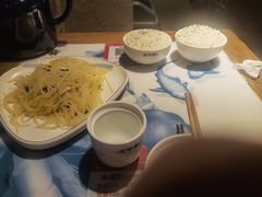 -宽窄巷成都菜(青岛路万达广场店)
