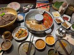 -巴奴毛肚火锅(二七万达店)