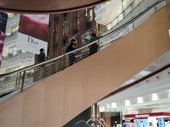 -新世界大丸百货