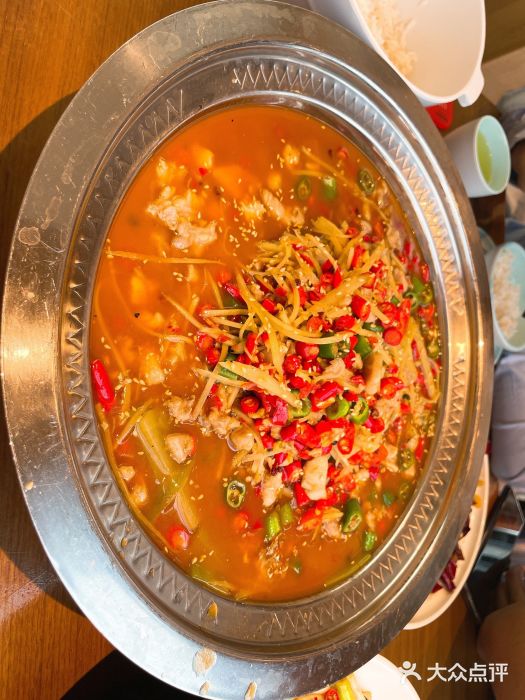 有红鸡毛店·川菜(建设路店)图片