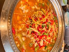 -有红鸡毛店·川菜(建设路店)