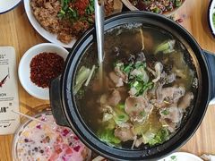 -谢老五跷脚牛肉·非遗传承店