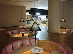 -涨巢·潮玩水疗局