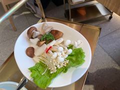 -左庭右院鲜牛肉火锅(新梅广场店)