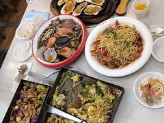 -老东镇啤酒屋海鲜加工·蒸汽海鲜·海鲜烧烤(台东店)