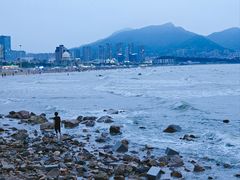 -青岛石老人海水浴场
