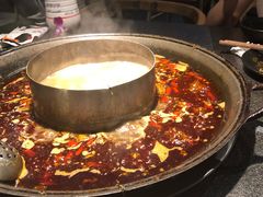 -渝涯重庆豆花老火锅(中赢国际店)