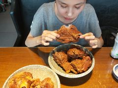 特色大铁锅烀腔骨-95号酱骨·一块豆腐(展春园西路店)