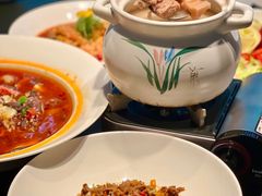 -艳阳天·非遗楚菜(武汉客厅店)