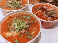 -何记花甲(海岸城旗舰店)
