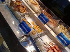 -锤头鲨毛肚海鲜烤肉自助餐厅(国购广场店)