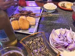 -路边边.炒菜烧烤.音乐餐厅(良乡长虹店)