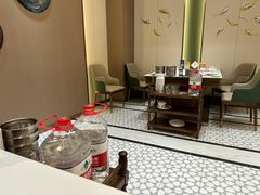 -帝皇海海鲜豆捞(桐泾商务广场店)