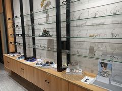 -无界眼镜MaxLess(滨江星光大道店)