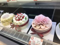 -花花卷卷·鲜食蛋糕(静安久光百货店)