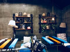 -臻鲜燕海鲜融合餐厅(金陵style店)