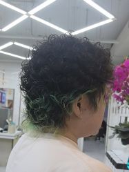 点击看大图 -秦·专注剪发