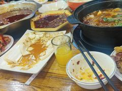 -鱼众不同·鸡公煲·烤全鱼(国顺路店)