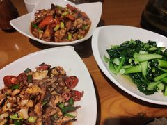-邻家小馆(银都店)