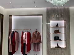 -王府井百货(中州中路店)