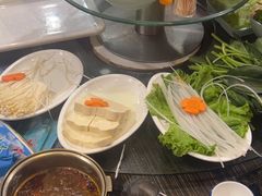 -蒙星月涮肚火锅城(宏运家园店)