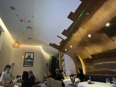 -斯普汇生蚝牛排馆(中骏世界城店)