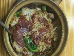 腊肠拼叉烧煲仔饭-壹煲口福煲仔饭(中山路店)