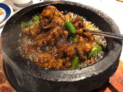 石锅杭椒牛蛙-桂满陇-西湖船宴(西单大悦城店)