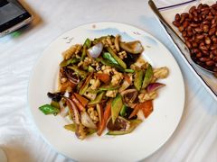 -宾朋海鲜特色美食餐厅·纯手工鲅鱼水饺(兴海路店)